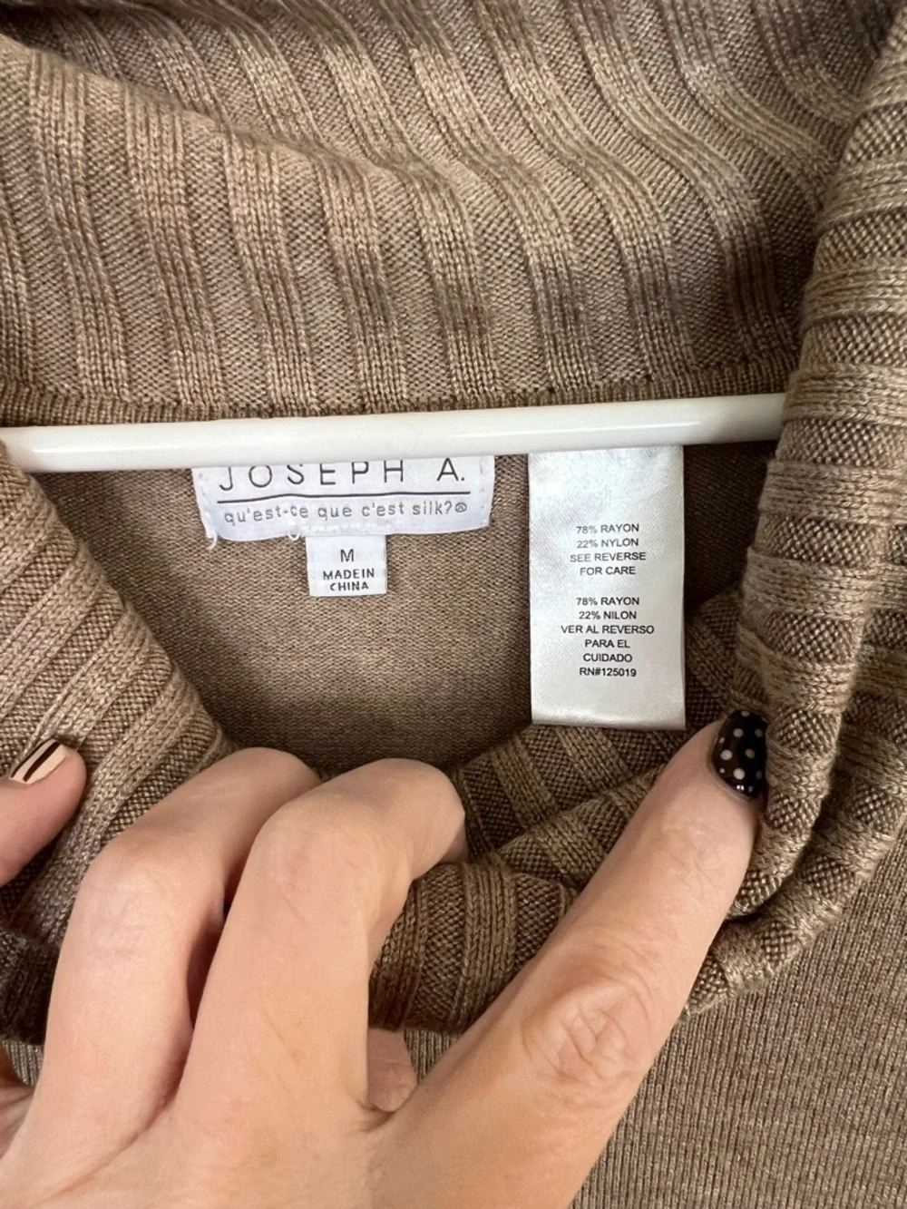 Joseph A Taupe Ruffle Poncho Sweater M Cowl Neck Knit Cape Style Top - Picture 2 of 11